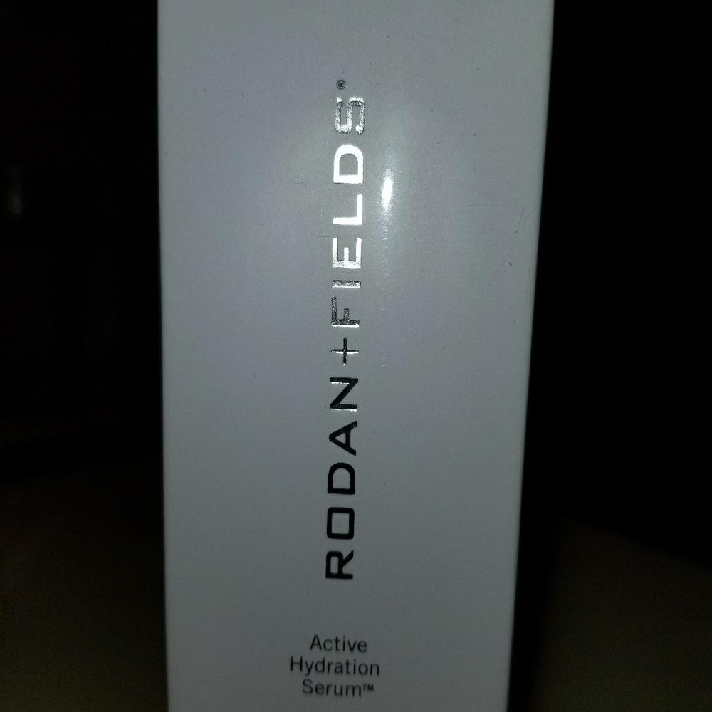 Rodan & Fields actice hydration serum